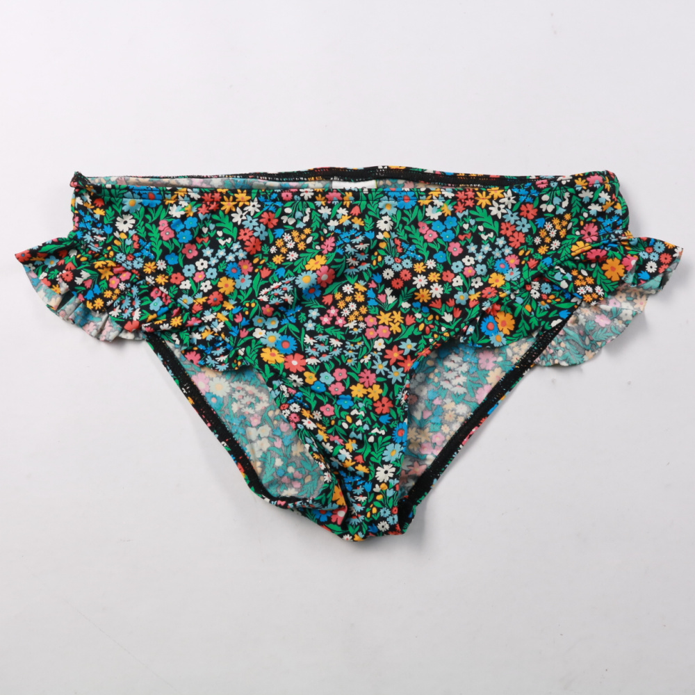 250718140-1