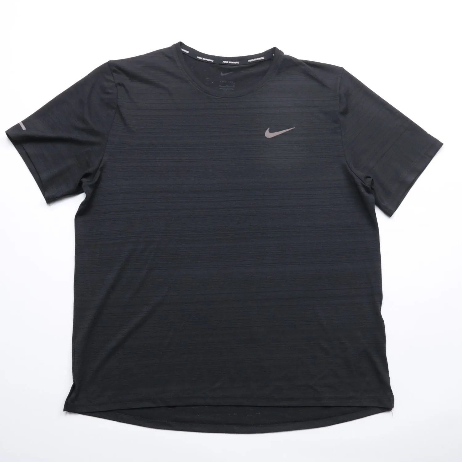 футболка Nike