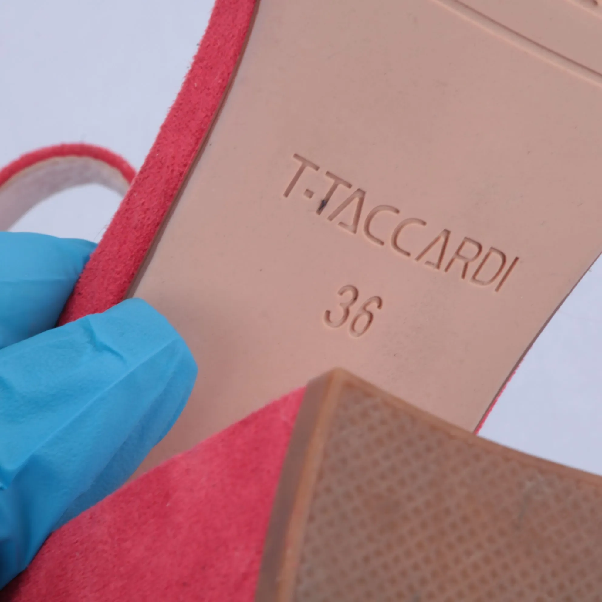 250127660-b