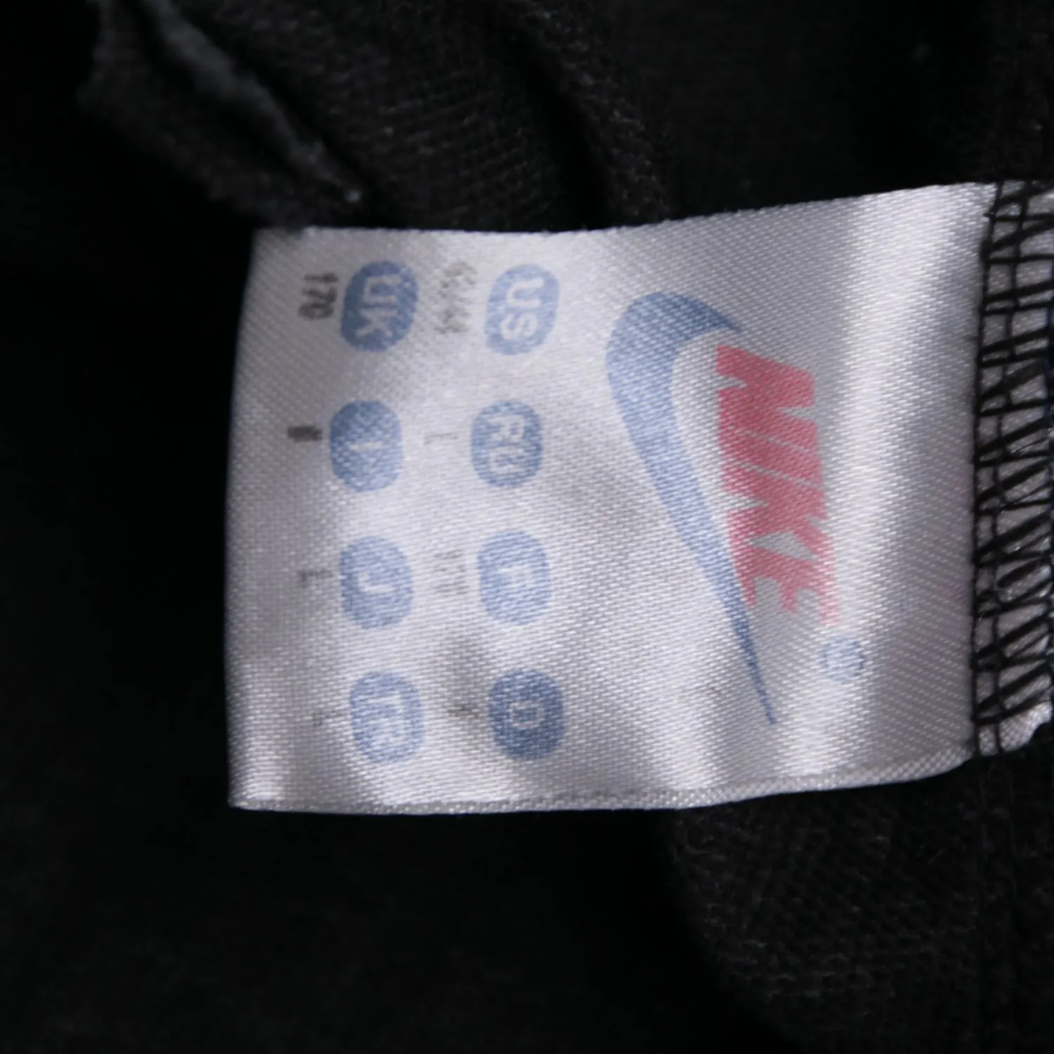 шорты Nike