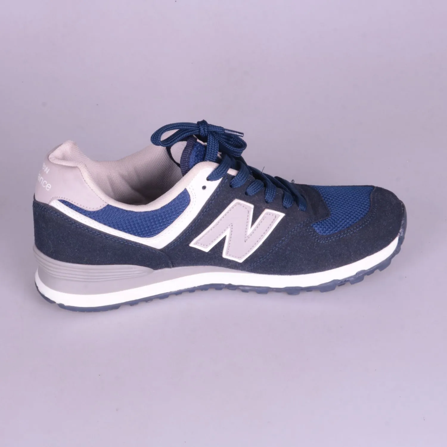 кроссовки New Balance