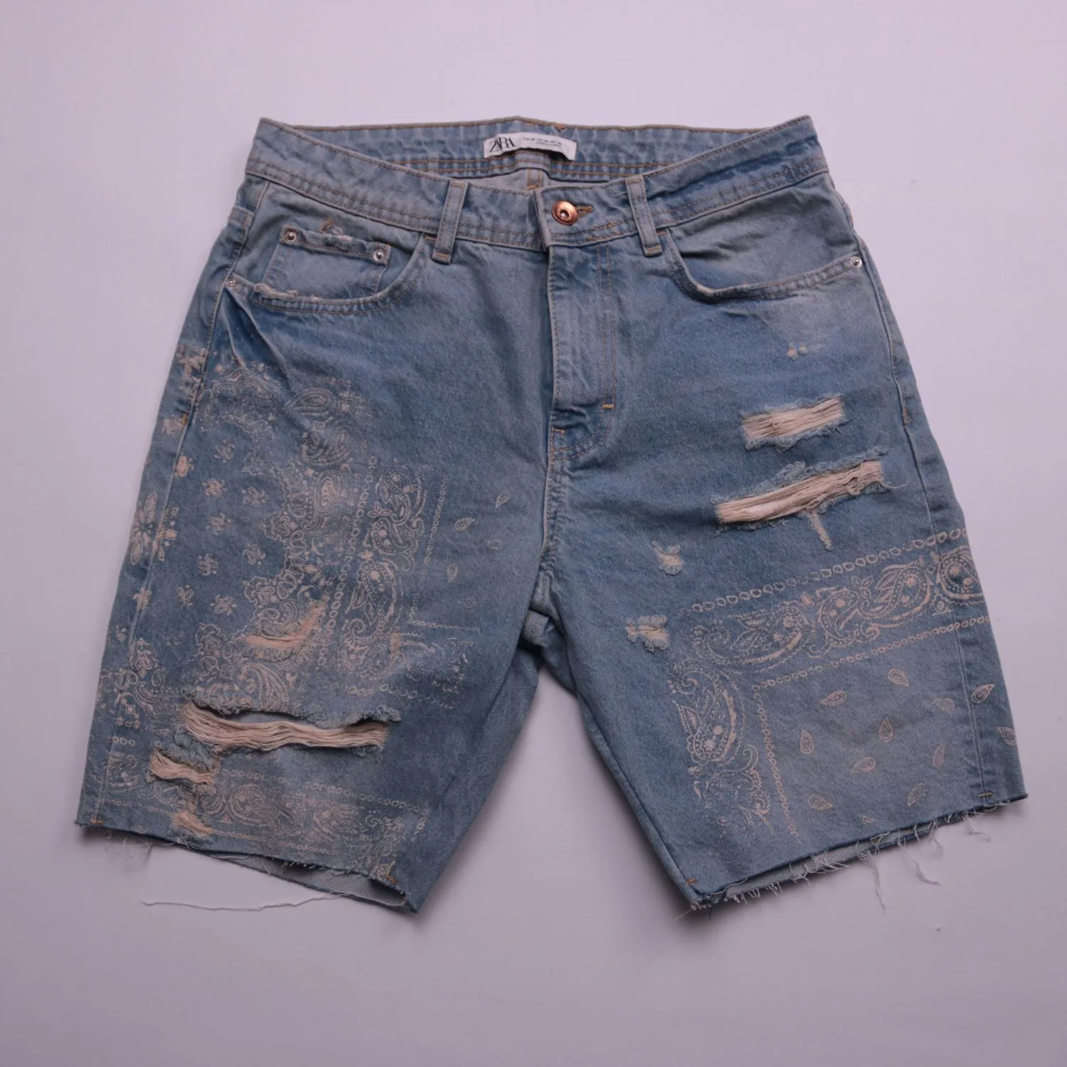 шорты Zara