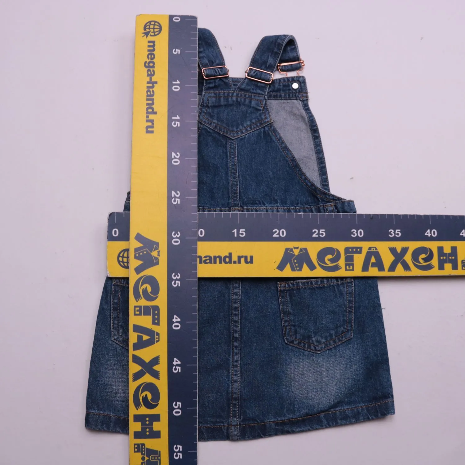 Синий джинсовый сарафан Denim Co. с регулируемыми бретелями, размер 110 см (5 лет)